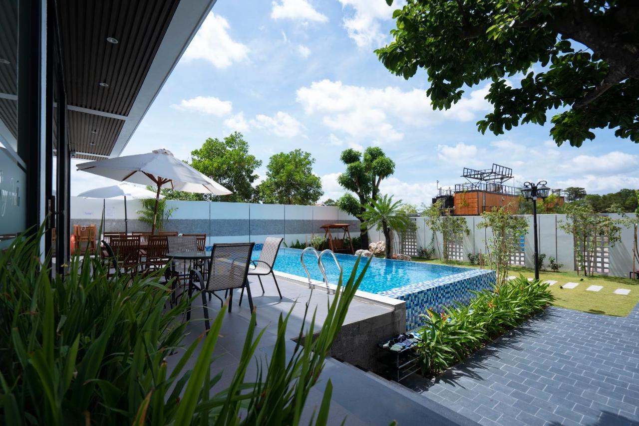 Tulip Homestay Ha Long Esterno foto