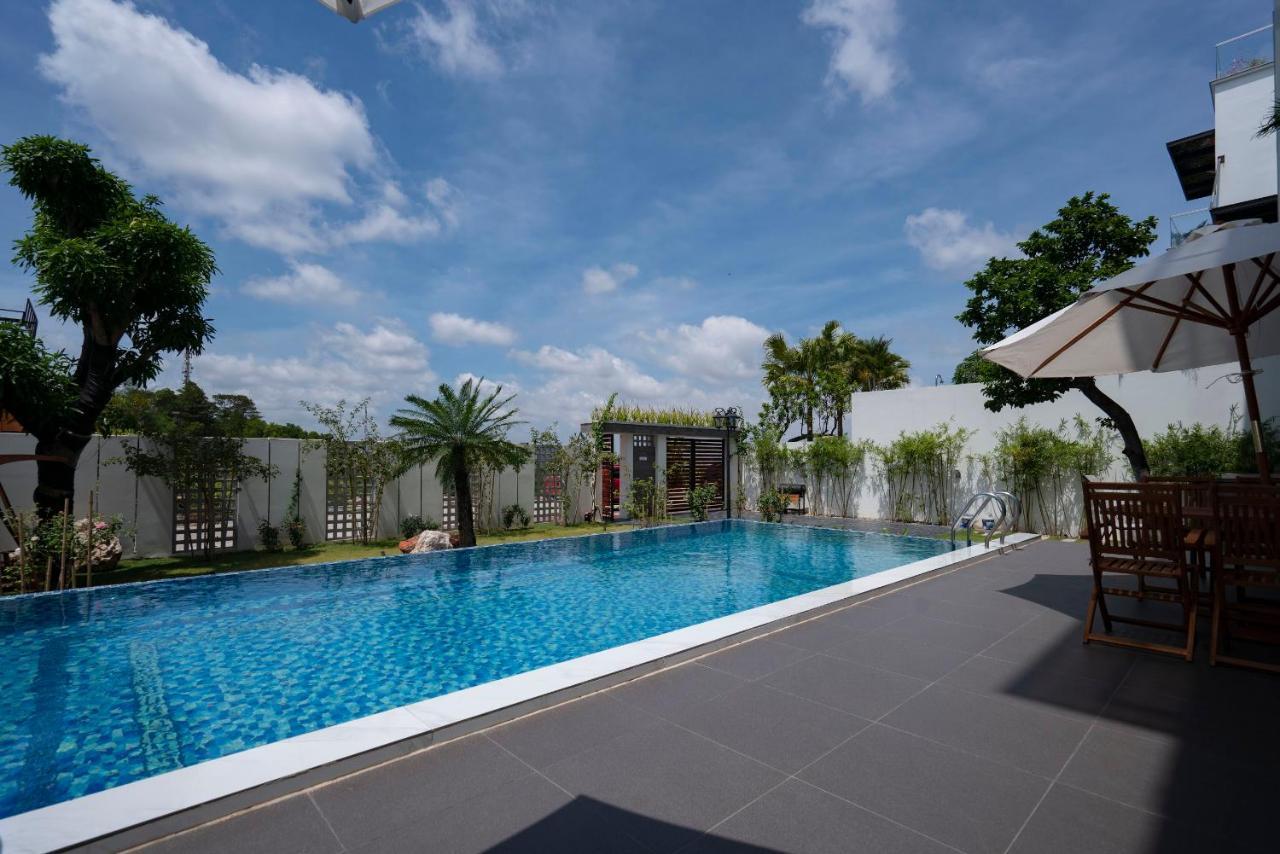 Tulip Homestay Ha Long Esterno foto